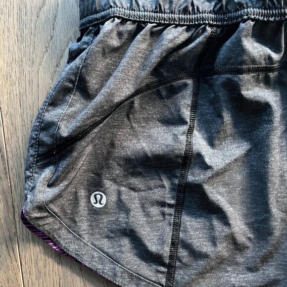 Lululemon Reversible Double Time Short 3" Pink Black Size 8 Activewear Run Gym - Picture 7 of 8